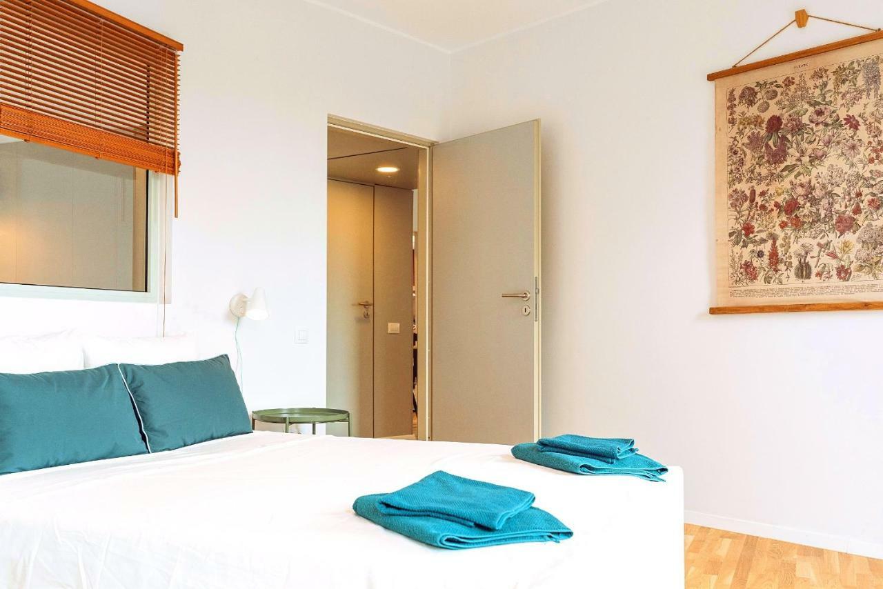 Old Town Riverview Apartment Boekarest Buitenkant foto