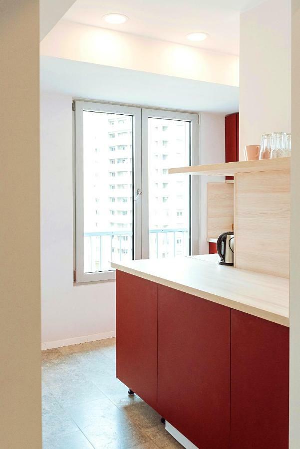 Old Town Riverview Apartment Boekarest Buitenkant foto