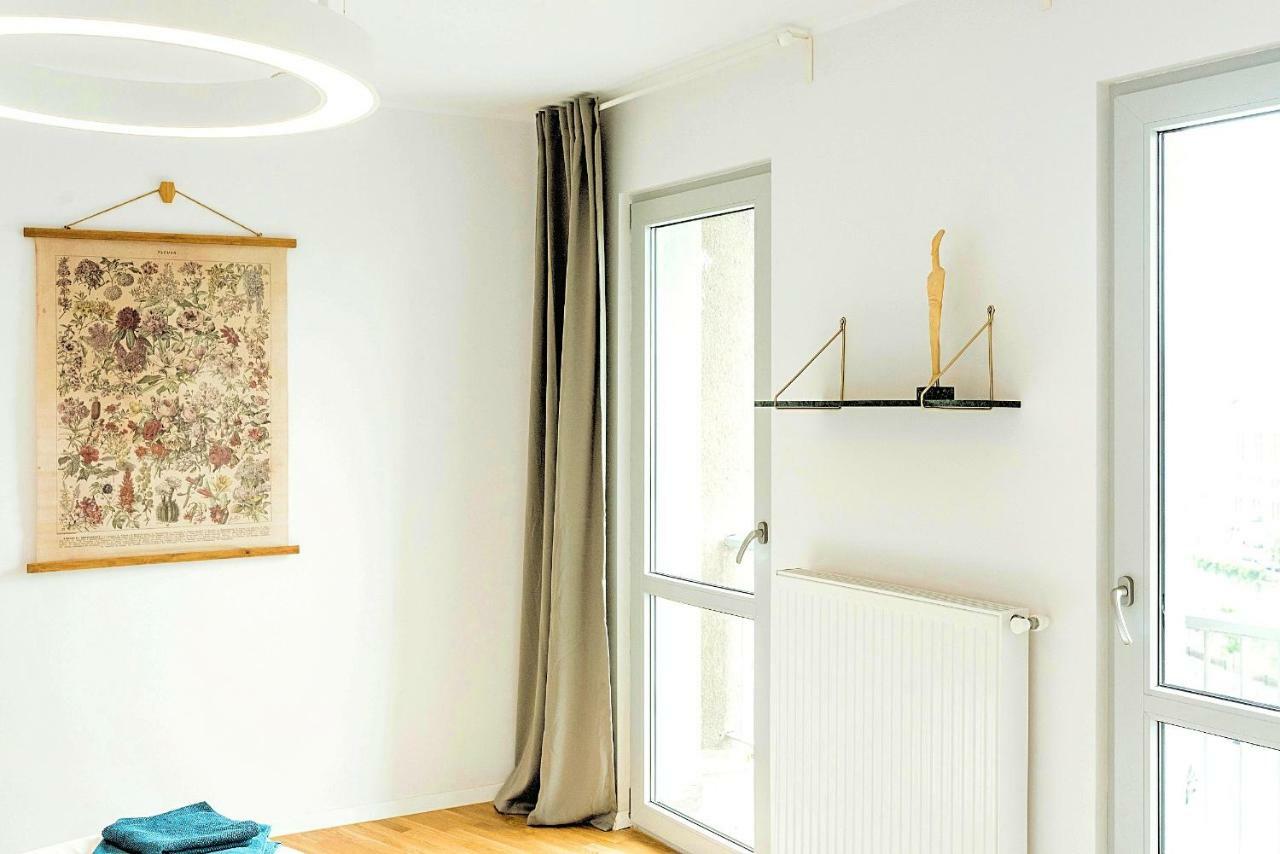 Old Town Riverview Apartment Boekarest Buitenkant foto